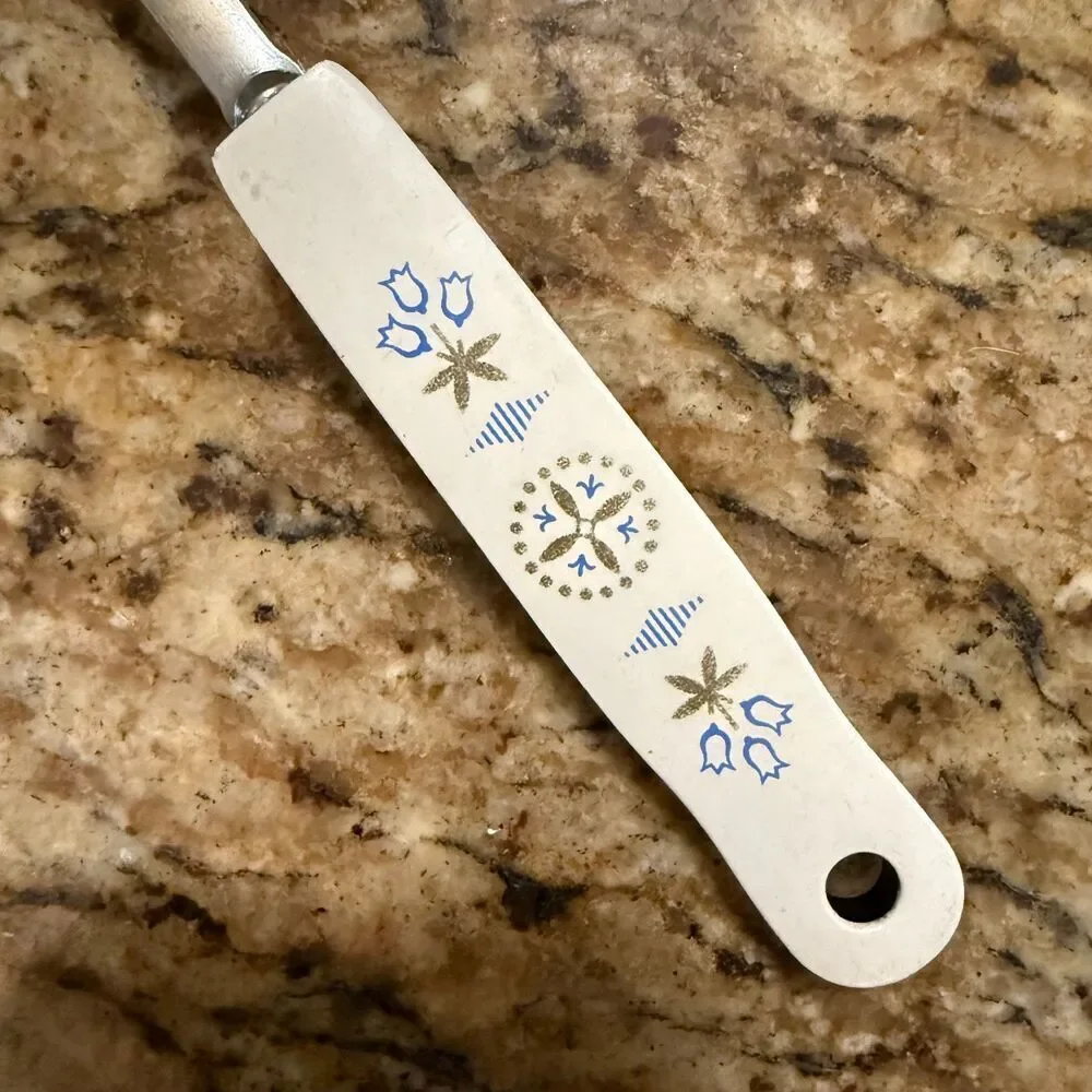 VINTAGE EKCO Serving/Carving Fork, White & Blue Folk Art Tulip Handle, Chromium